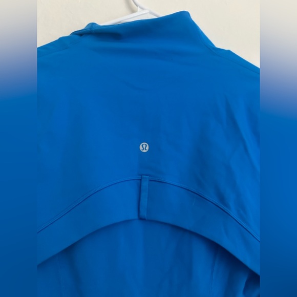 NWT Lululemon Define Jacket *Luon
Poolside - Picture 5 of 5
